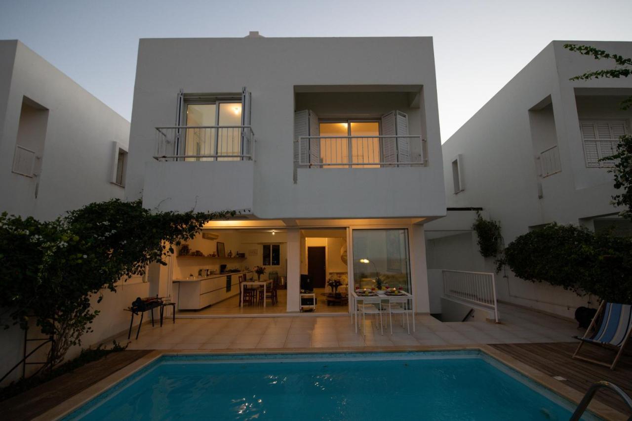 Jasmine Sea Front Villa بروتاراس المظهر الخارجي الصورة